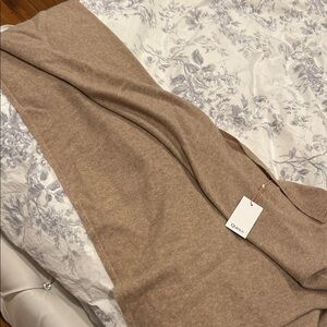 Quince Luxurious Scarf Wrap